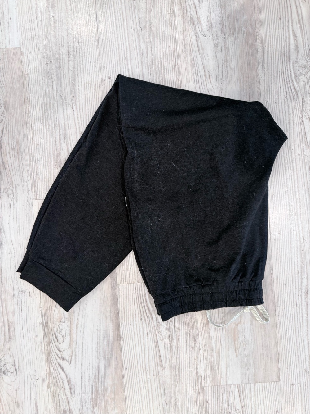 Vuori Black Drawstring Jogger Pants